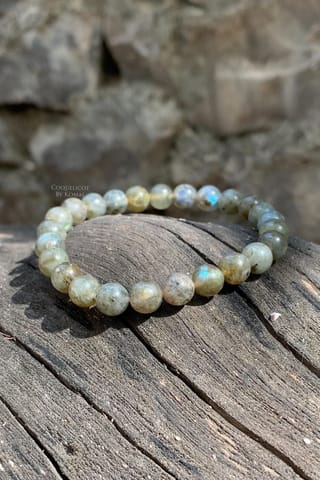 Gemstone Information - Labradorite Meaning and Properties - Fire Mountain  Gems and Beads