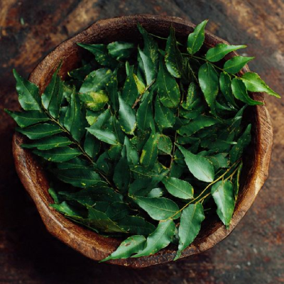 5 Hidden Reasons Behind Hair Loss & Natural Ways to Manage