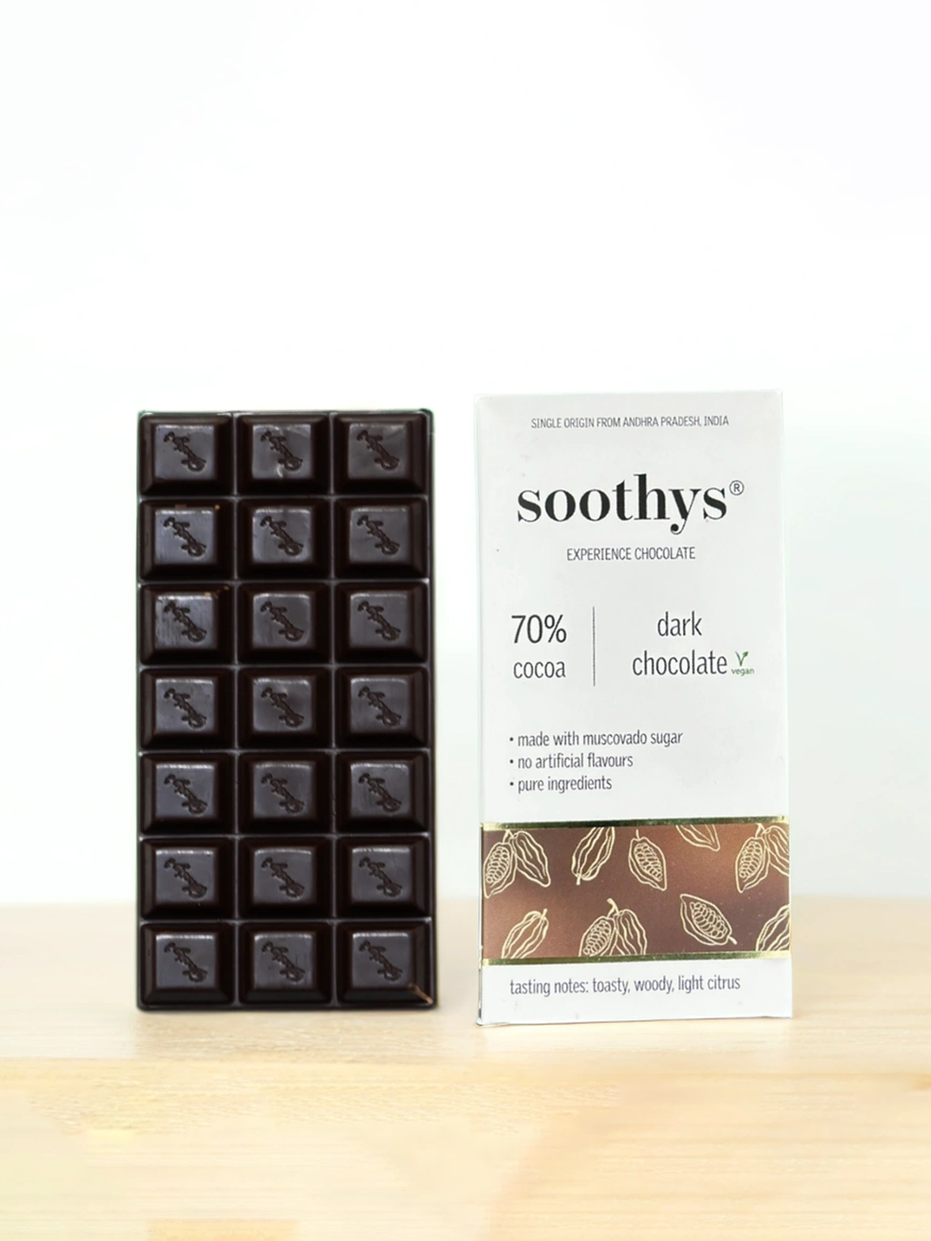 70_ Dark Vegan Chocolate front M