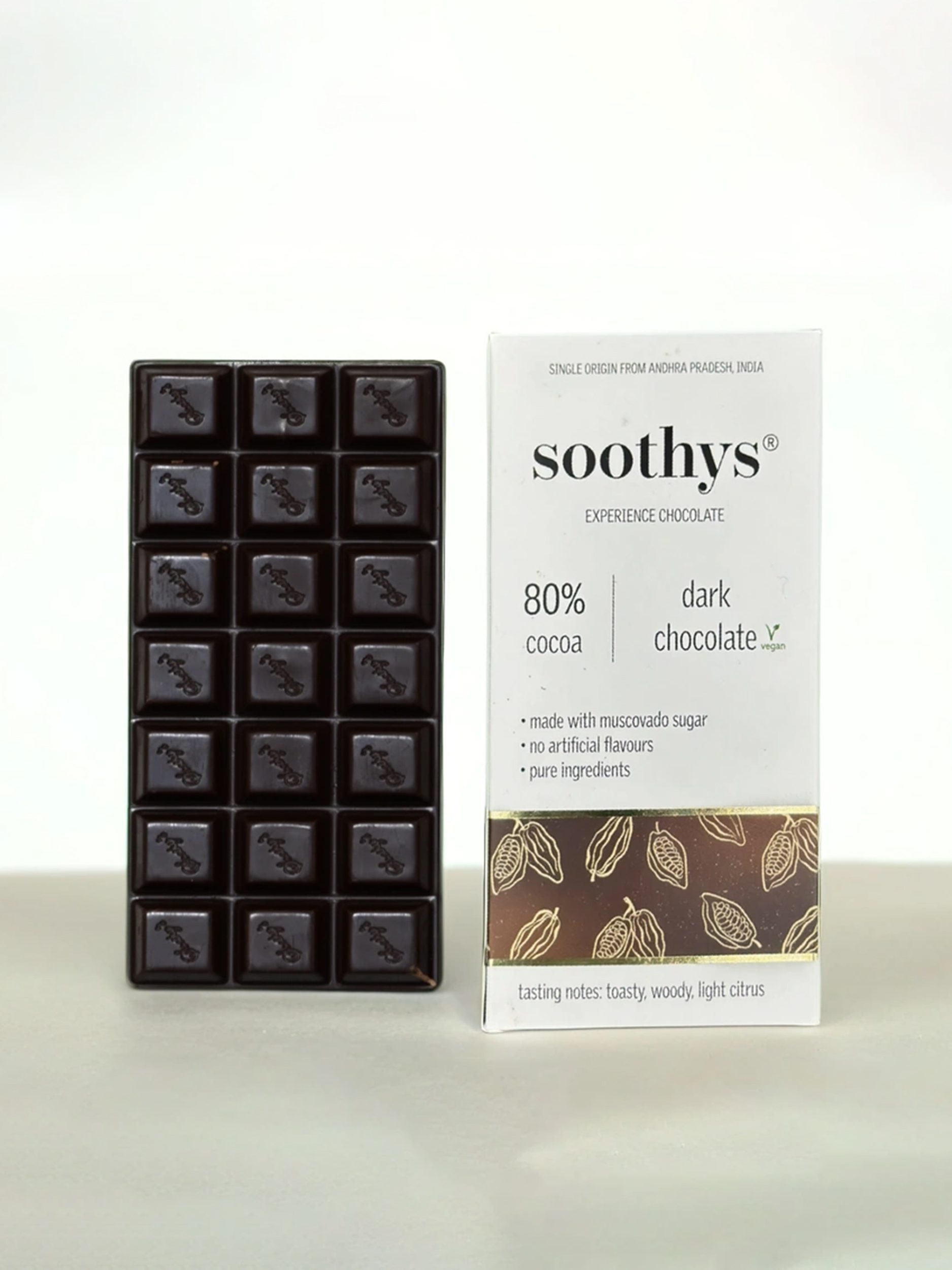 80_ Dark Vegan Chocolate front M