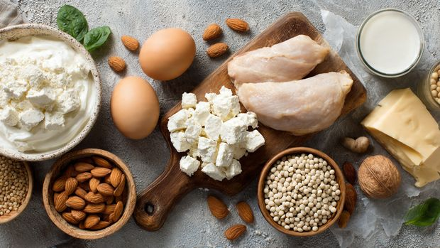 Protein Timing: 4 Proven Lessons to Boost Anabolic Window