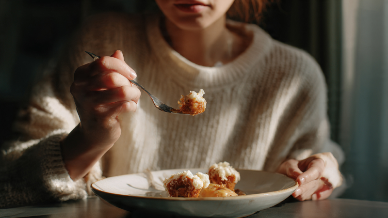 Sugar Cravings After Meals: 7 Harmful Triggers You Must Fix
